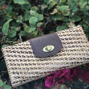 BROWN RATTAN CLUTCH/ STRAW CLUTCH